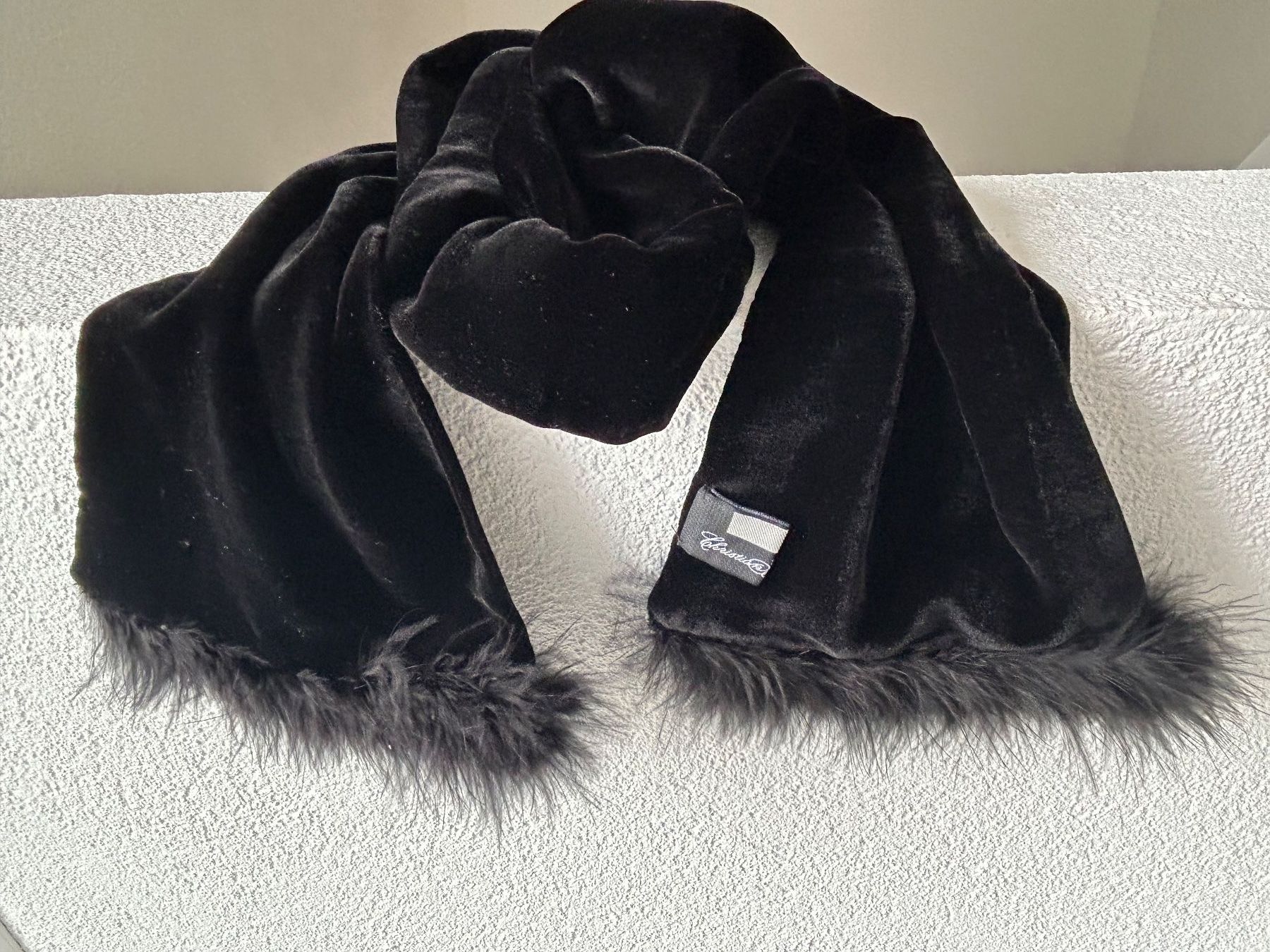 Foulard & Sciarpe: Festlicher Samtschal, "Fischbacher" – Nuovo (secondo la descrizione) da Eschenz venduto da glaro14