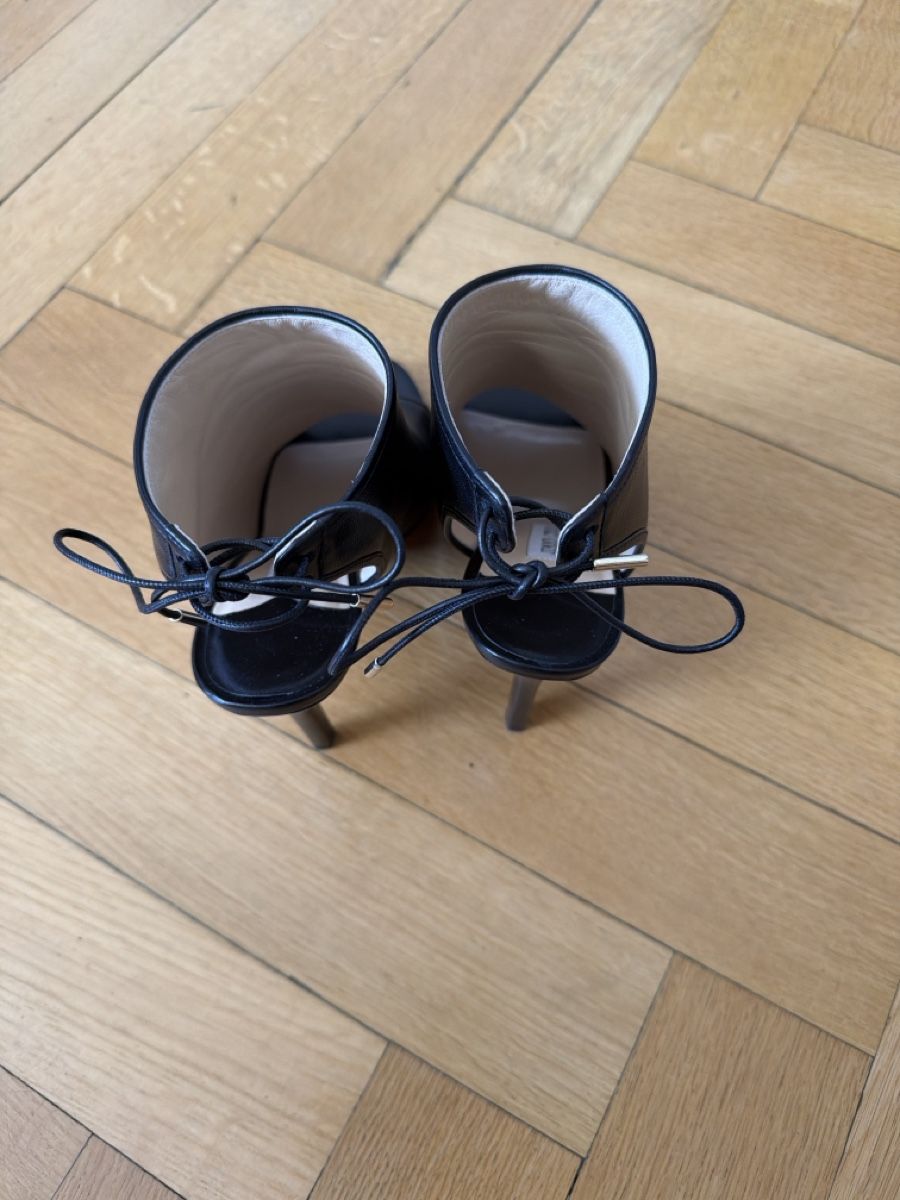 Jimmy Choo Scarpe da donna: Jimmy Choo - Talons Noir – Nuovo (secondo la descrizione) da Genève venduto da tan_h6b8 2