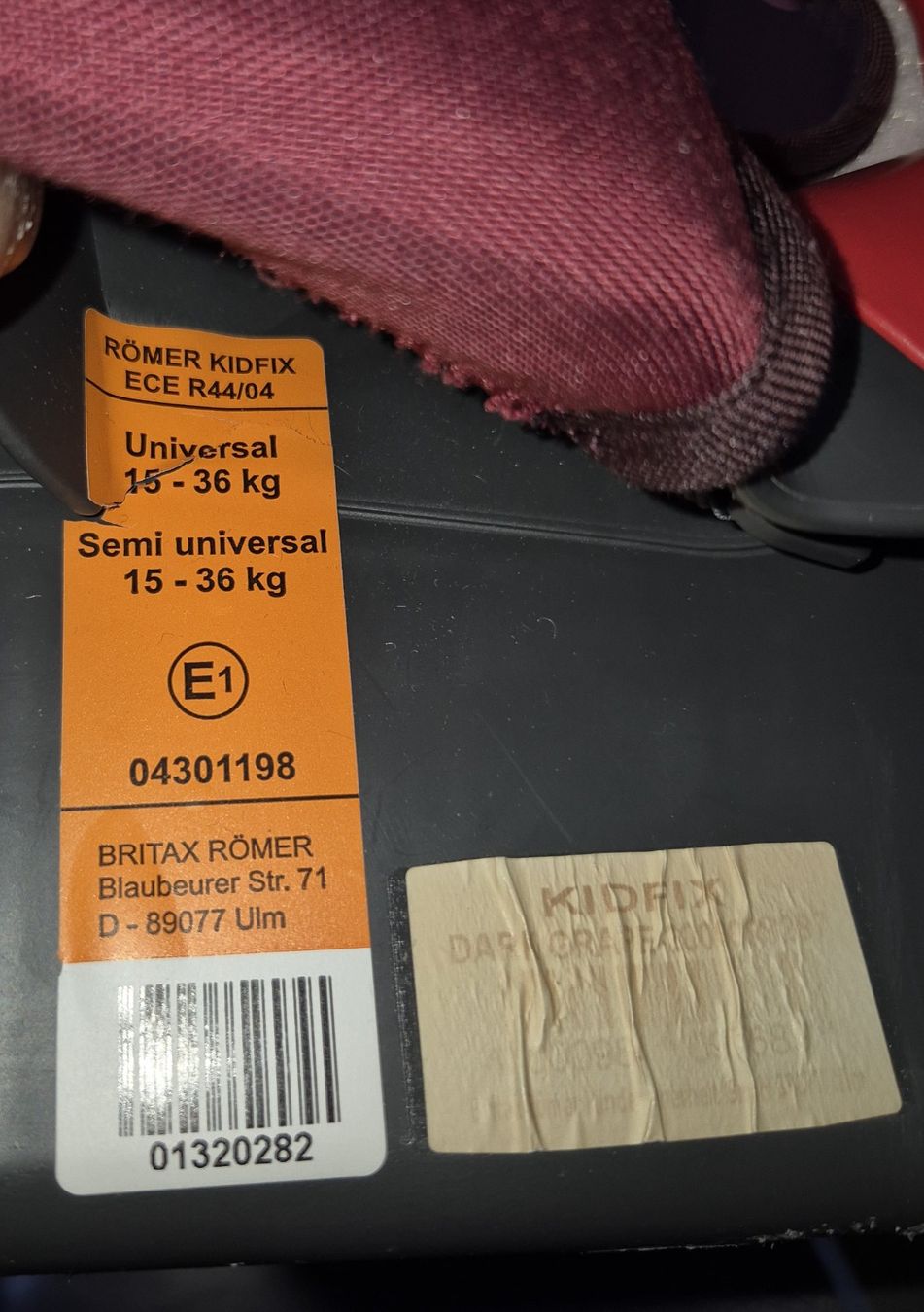 Britax Römer Sièges auto: Kindersitz Römer 15-36 kg – D'occasion à Walterswil SO par Lars1973 2