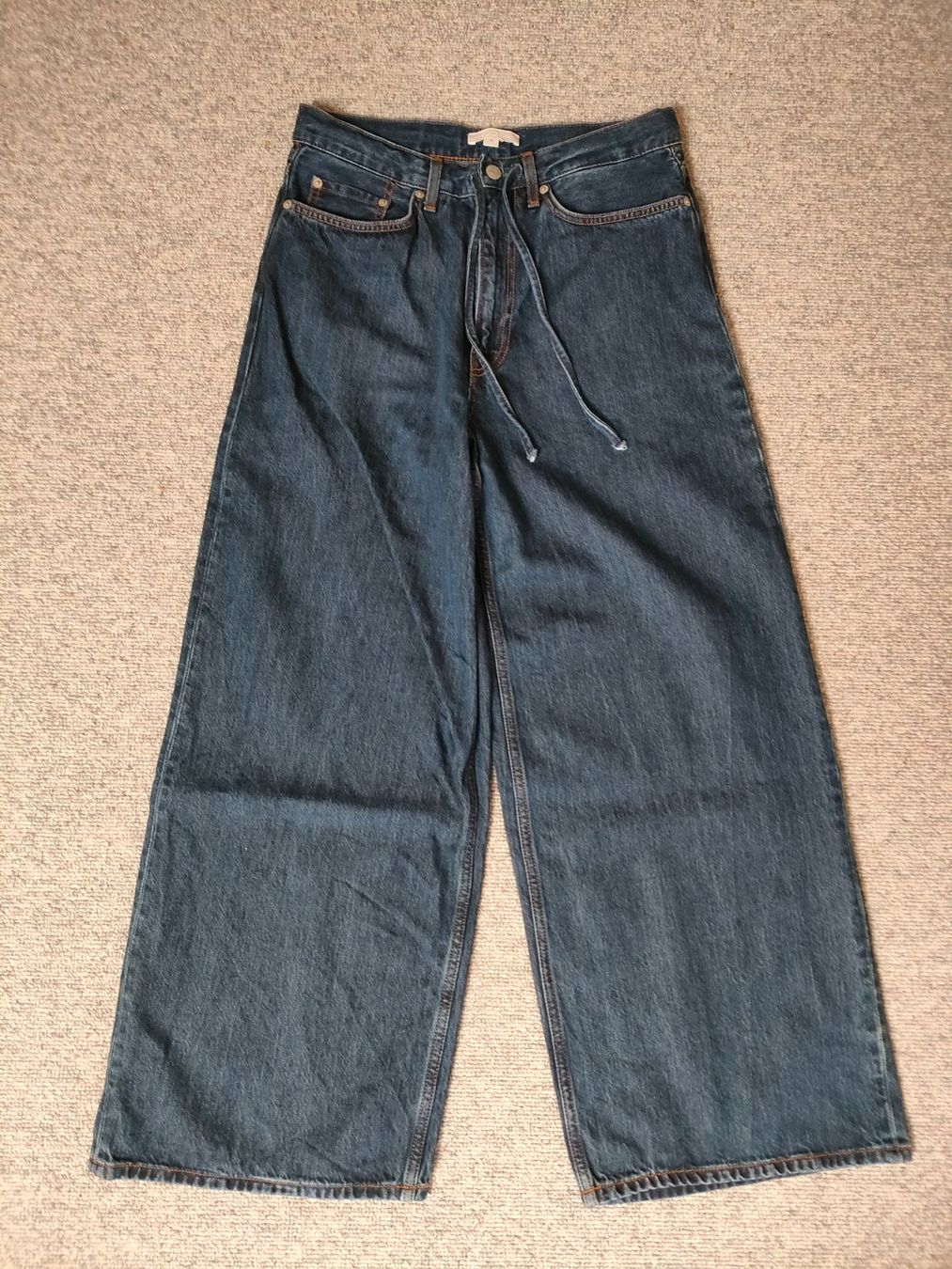 Cos Jeans: COS Wide Jeans – Gebraucht aus Freimettigen von eiland12 5
