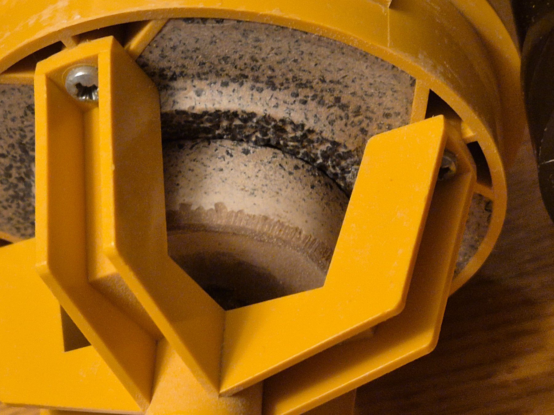 Elettrodomestici da cucina: Schnitzer Getreidemühle – Usato da Monthey venduto da McAuthor 5