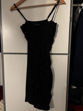 Kleid schwarz gerafft
