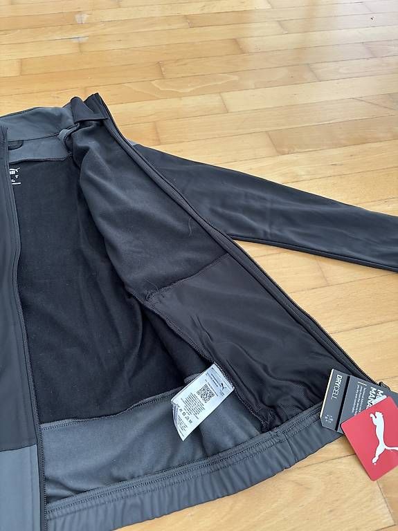 Giacche: Puma Jacke - Grosse S - mit Etikett  – Nuovo e nell'imballaggio originale da Davos Platz venduto da Davos25 3