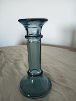 Kerzenständer aus blauem Glas gebrauchter Zustand 15cm hoch 