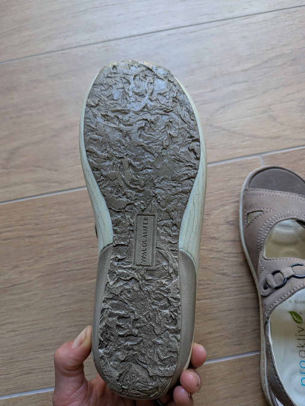 Scarpe da donna: Waldläufer Sandale Grösse 36 – Usato da Eschenbach SG venduto da SanFranciscoCalifornia 2