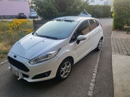 Ford Fiesta 1.0 EcoBoost 100PS Weiss guter Zustand