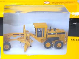 CAT 160H MOTOR GRADER  GANZ METALL 1:78