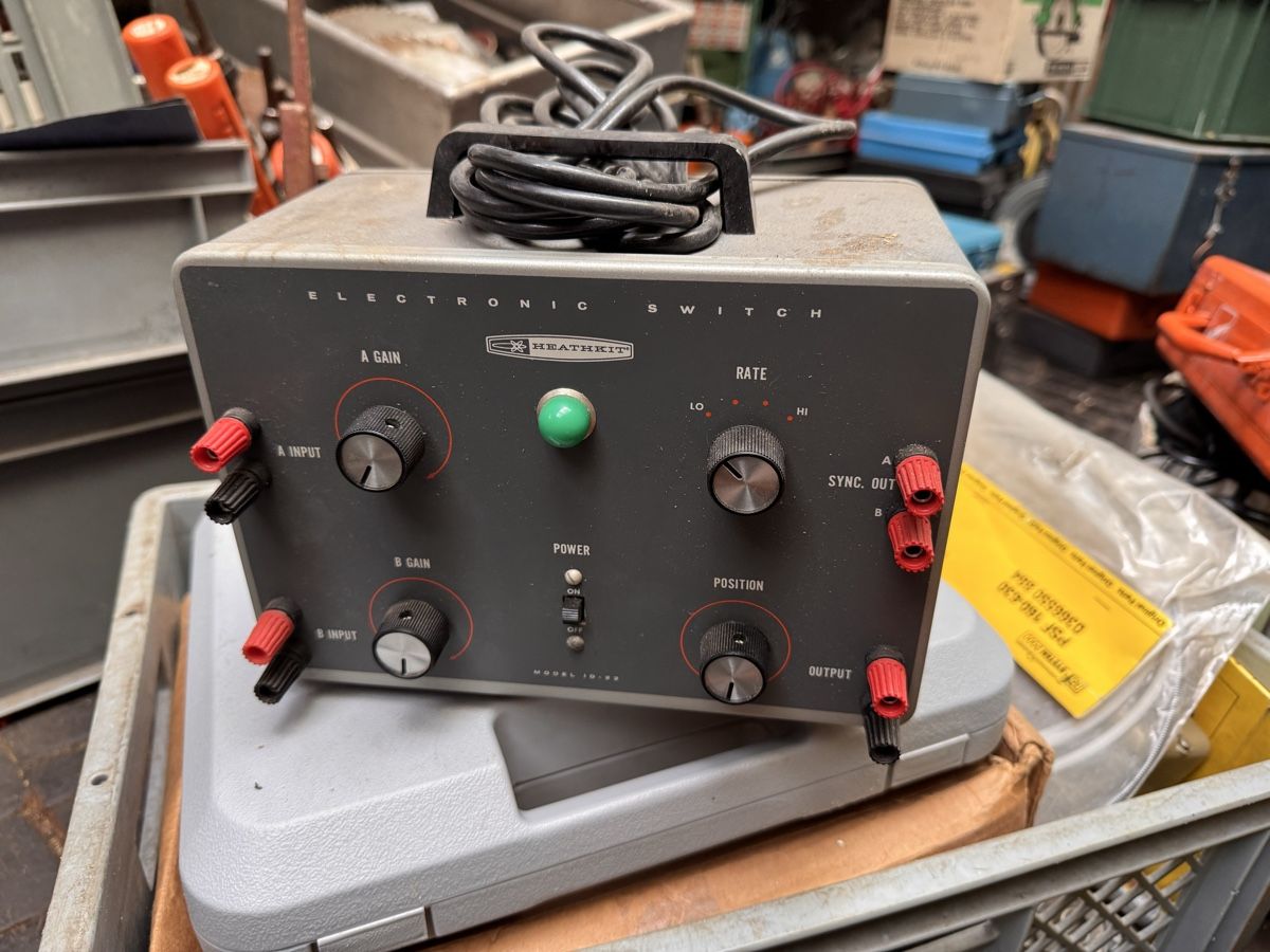 Messen: Heathkit Electronic Switch Model ID-450 gebraucht – Gebraucht aus Künten von tot_bw26