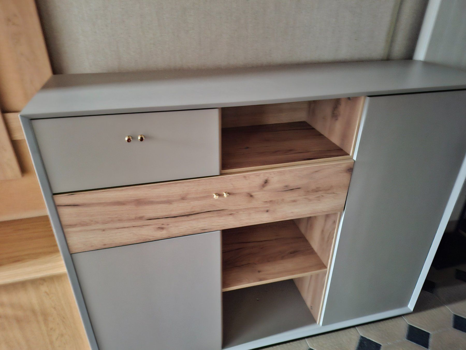 Pfister Cassettiere: Highboard – Usato da Dulliken venduto da mol_kxk8