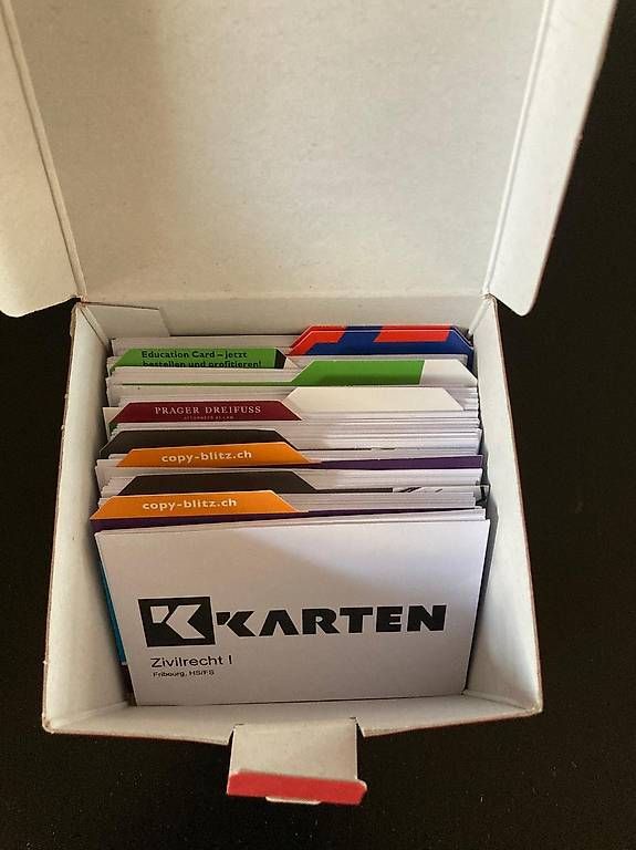 Altro materiale scolastico: KKarten UniFr Zivilrecht I – Usato da Sursee venduto da seb_xs6q 1