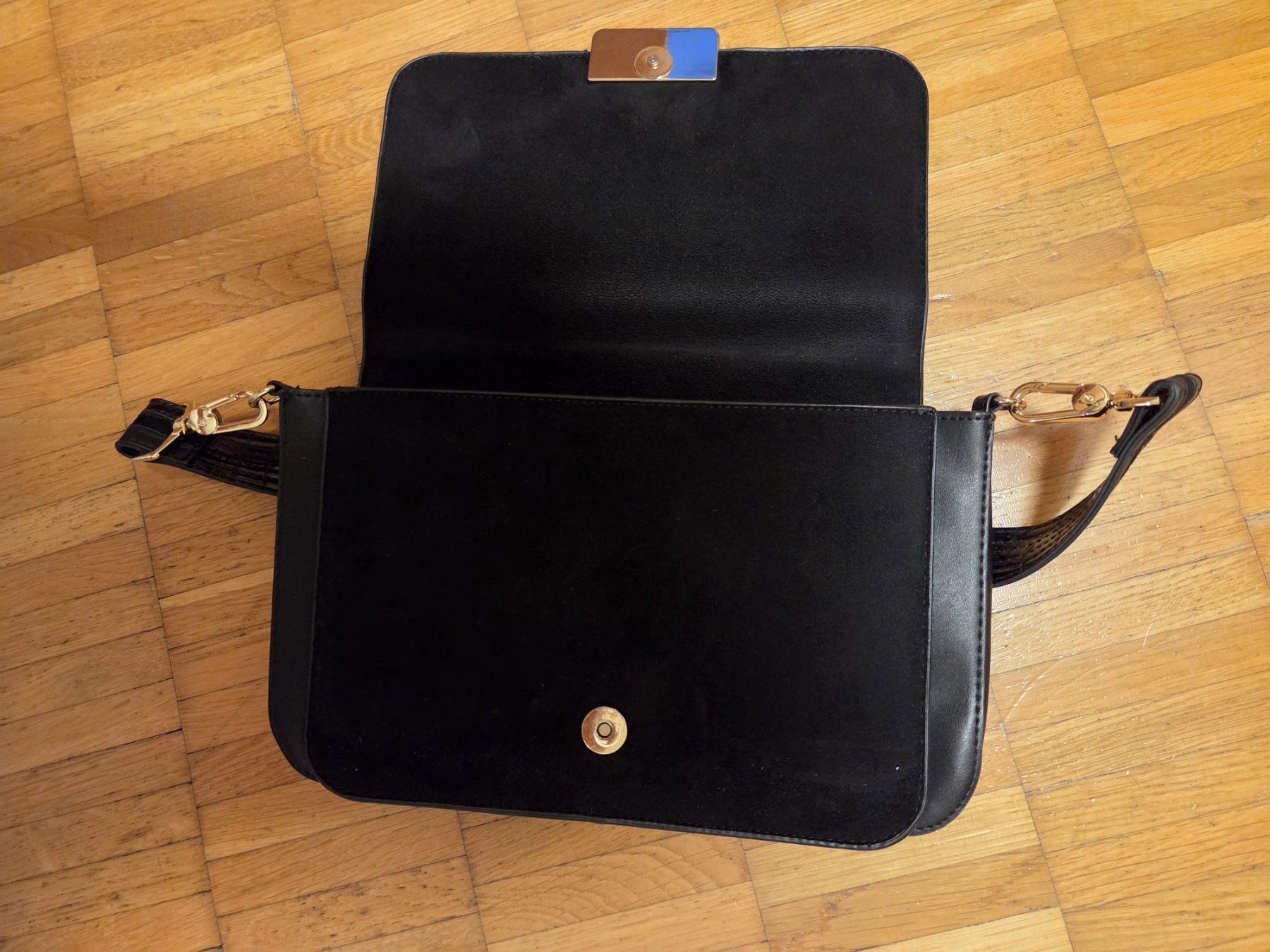 Borse da donna: Parfois Schultertasche schwarz – Usato da Zürich venduto da Nicole110 2