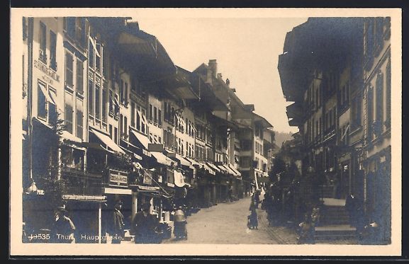 Cartes postales: AK Thun, Strassenpartie mit Geschäften – D'occasion à Berlin par bartko-reher