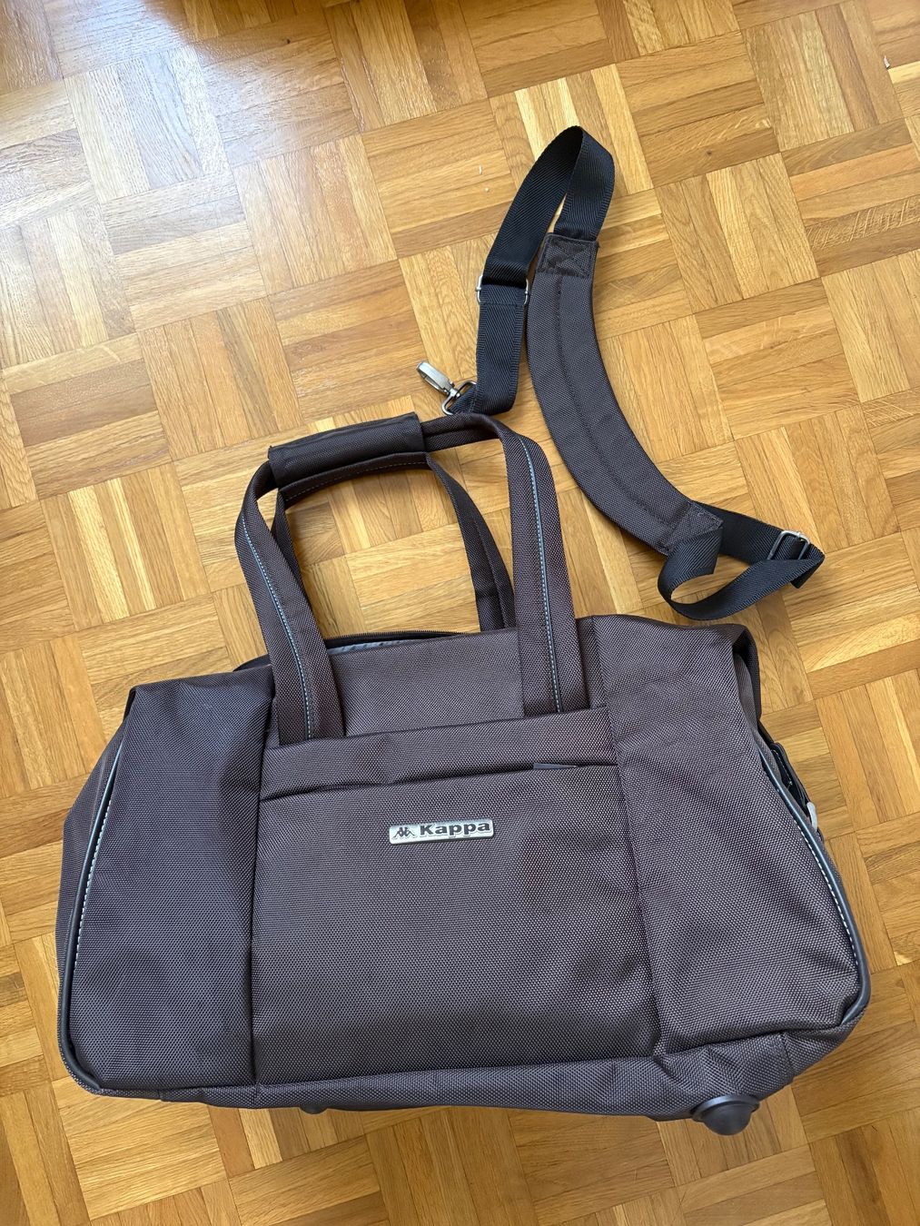 Kappa Borse: Kappa Reisetasche Tasche – Nuovo (secondo la descrizione) da Genève venduto da sunandwind