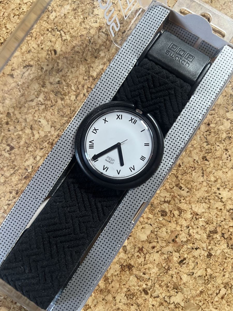Swatch Uhren: Swatch POP Black ( läuft) – Gebraucht aus Basel von bellespirit 6