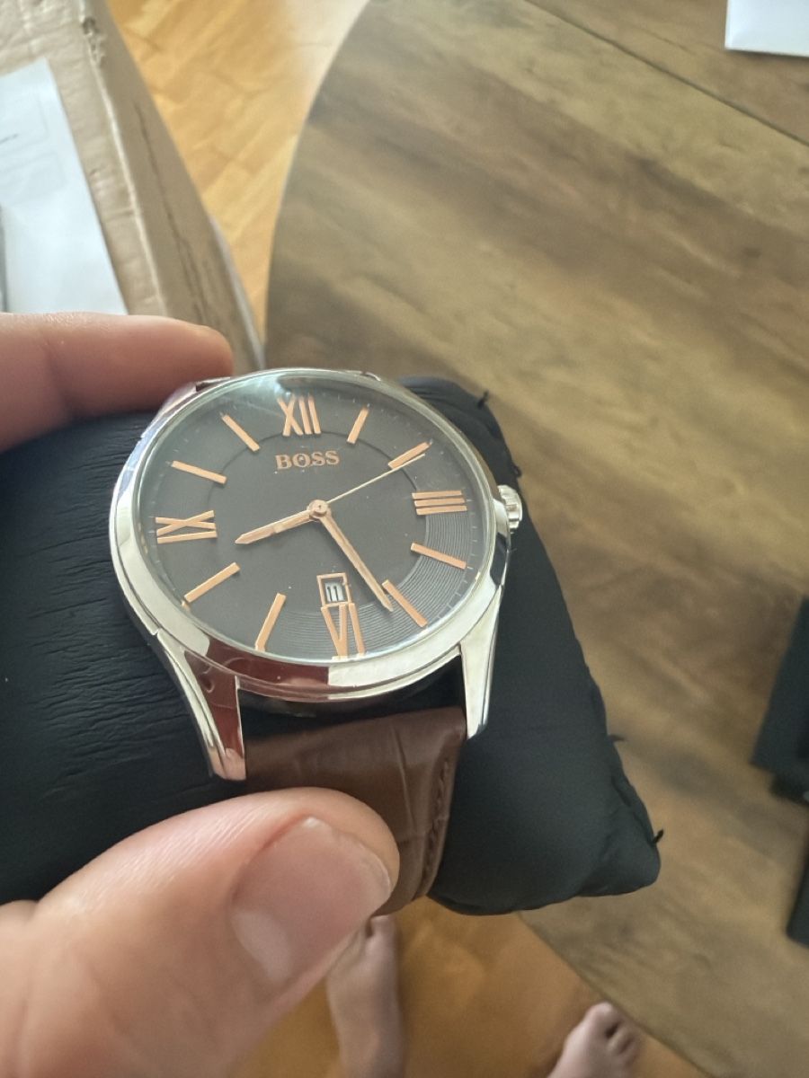 Hugo Boss Orologi: Deffekte Hugo Boss Uhr  – Difettoso da Zürich venduto da ber_pk9p 1