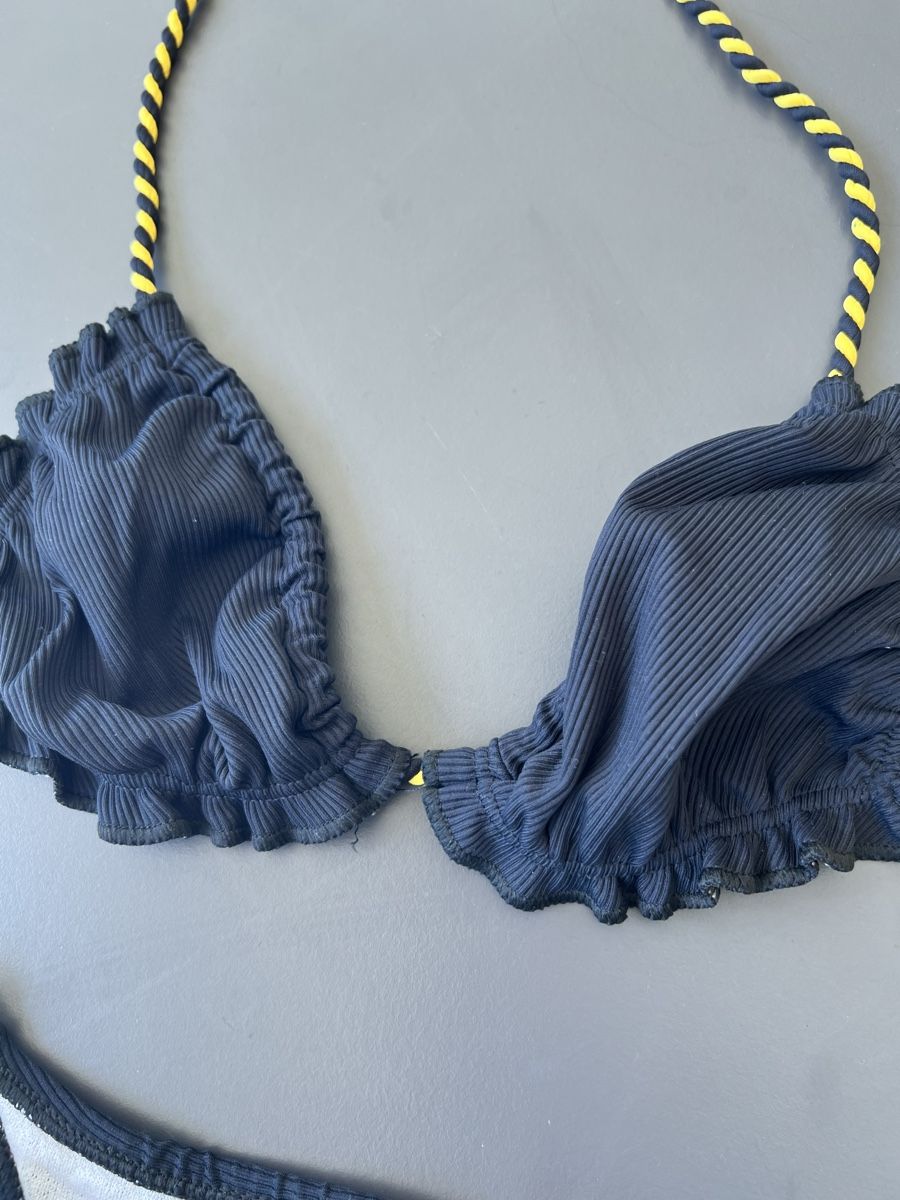 Costumi da bagno & Bikini: Bikini Brazilian – Nuovo (secondo la descrizione) da Eglisau venduto da Hermes10 2