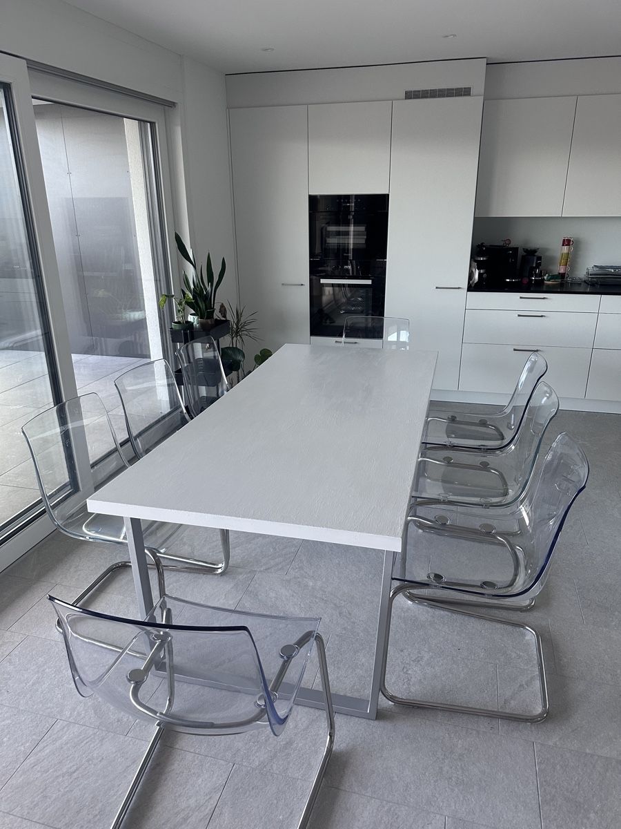 Tische: Table à manger Interio – Gebraucht aus Gampelen von theboywhoworks