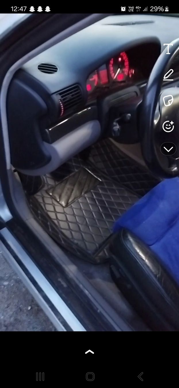 Audi Automobili: Audi S4 b5 – Usato da Pany venduto da Lindner03 2