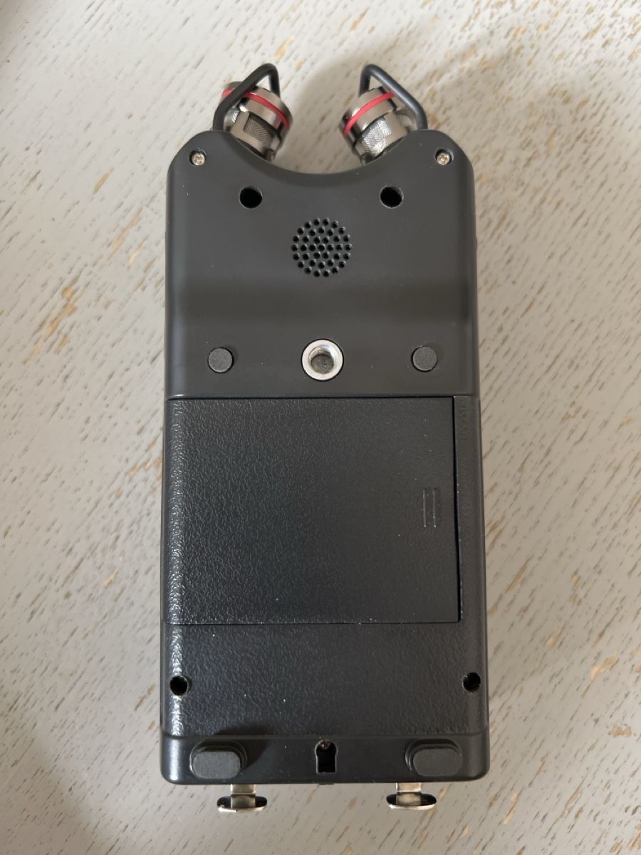 Tascam Registratori: Tascam DR-40x – Nuovo (secondo la descrizione) da Genève venduto da tan_h6b8 2