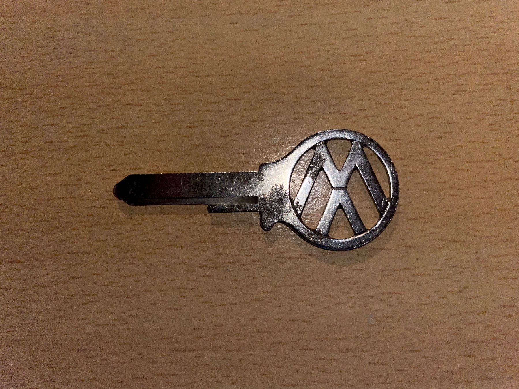 VW Chiavi: Clef originale Volkswagen VW vintage – Usato da Oron-la-Ville venduto da W.XIX 1