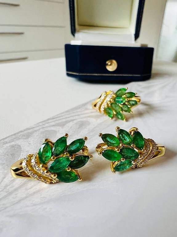 Altri gioielli: Elegantes Smaragd Schmuckset – Usato da Thalwil venduto da han_2b8c