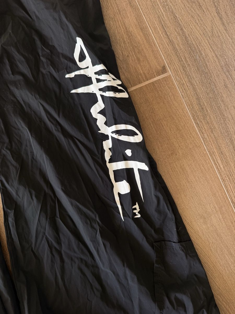 Off-White Pantaloni: Off-White Athleisure Black Pants, Size S, Great Condition! – Usato da Zürich venduto da Bellinka23 2