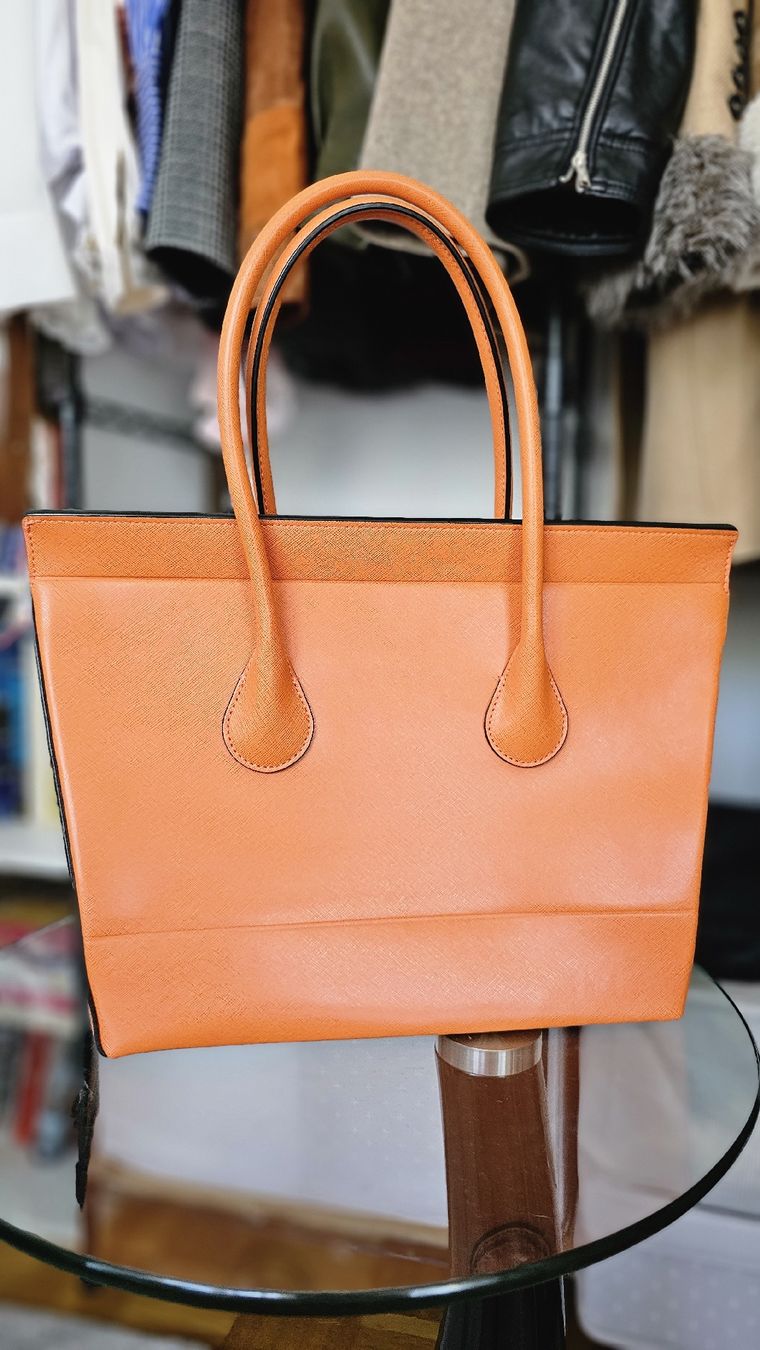 Coccinelle Taschen für Damen: Coccinelle Tasche – Gebraucht aus Sierre von ReflektSlow 1