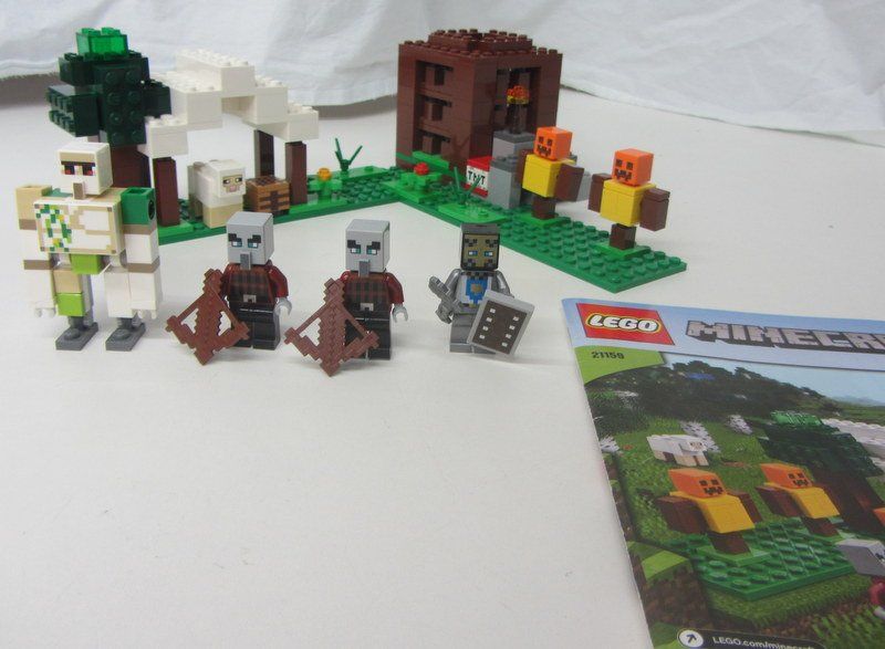 Lego Kit di costruzioni: LEGO Minecraft 21159 " The Pillager Outpost " – Usato da Kreuzlingen venduto da Han-Solo-68 2