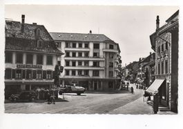 PAYERNE rue de Lausanne, Auto, Lastwagen Henniez, Tanksäule
