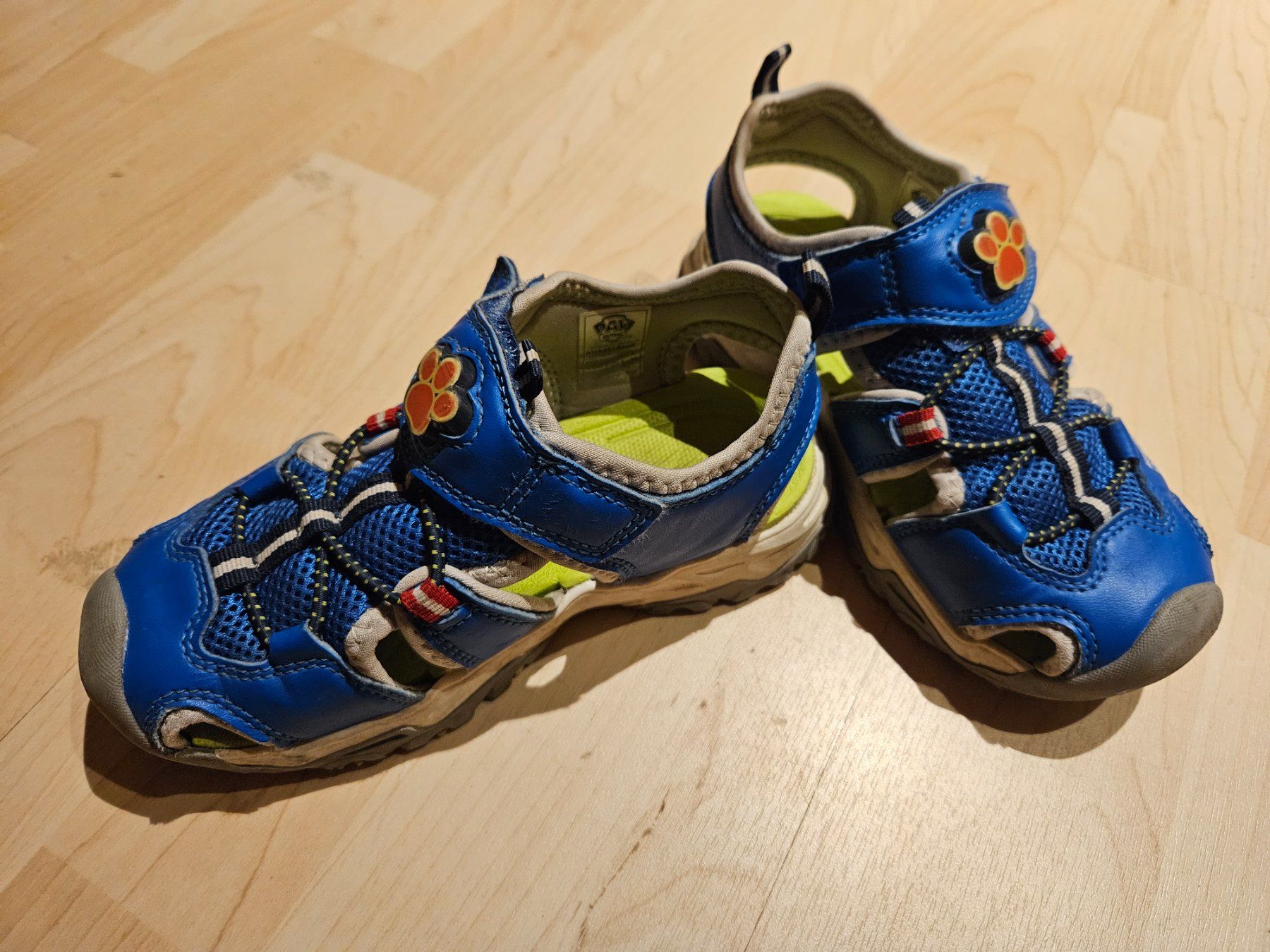 Scarpe per ragazzi: Kinder Sandalen gr. 28 – Usato da Ennenda venduto da eel_ts7s 3