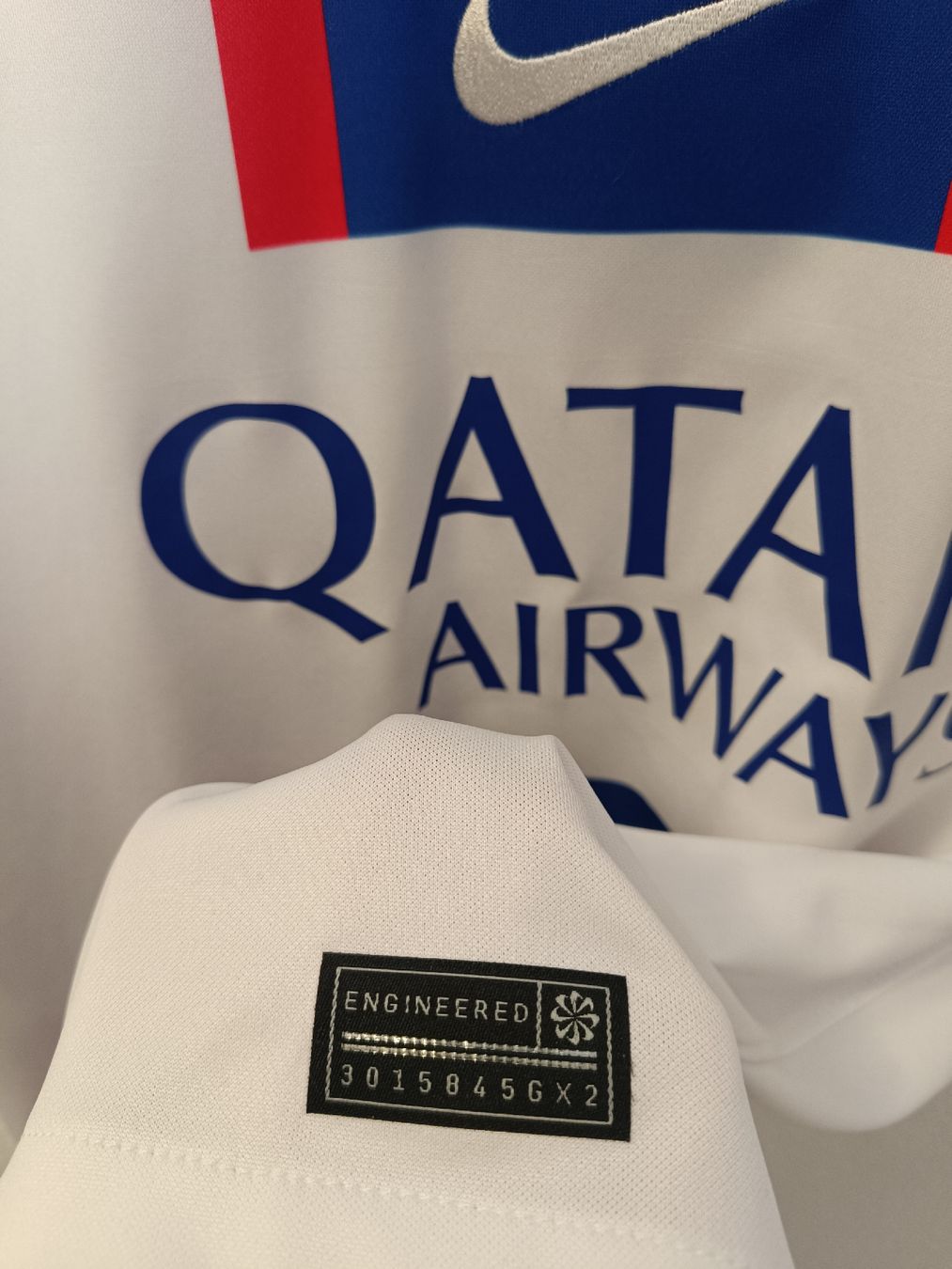 Nike Canottiere & Pantaloni: MESSI #10 Original PSG 2022-23 Third Trikot – Usato da St-Léonard venduto da SwissDealsJersey 4