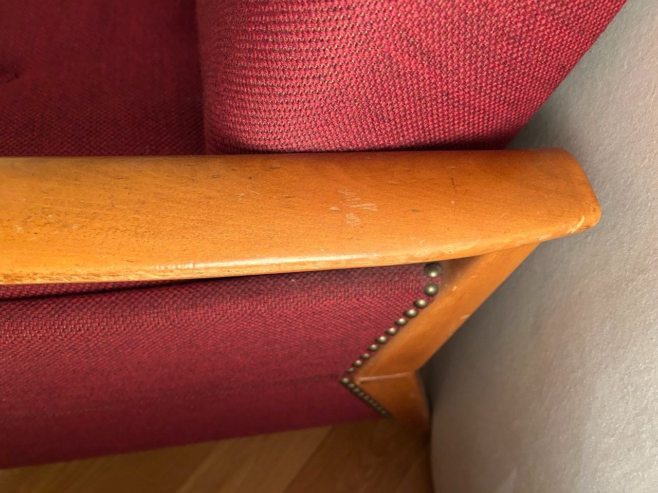 Divani: Hübsches Wohnzimmer-Sofa – Usato da Basel venduto da mic_qv2y 6