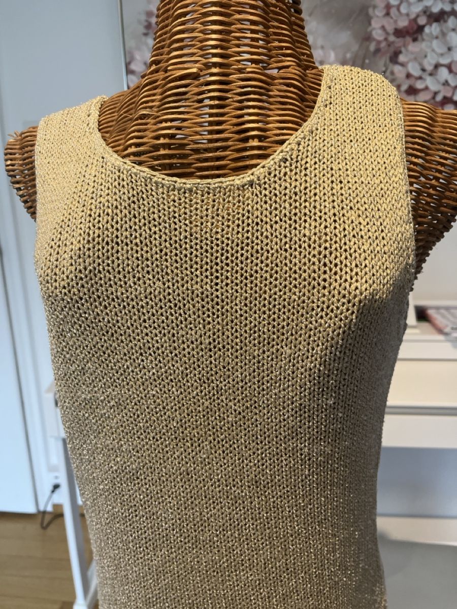 Maglioni & Felpe: Stricktop ärmellos goldfarben, S – Usato da Solothurn venduto da Bobesch08 1