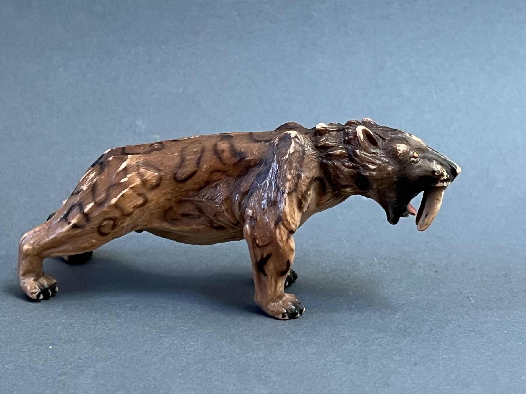 Schleich Statuette: Schleich Smilodon Säbelzahntiger – Usato da Ennetbaden venduto da mapa05 5