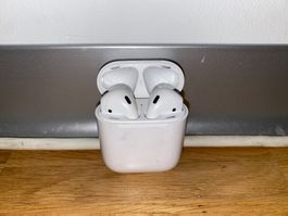 Apple Airpods - 2. Generation