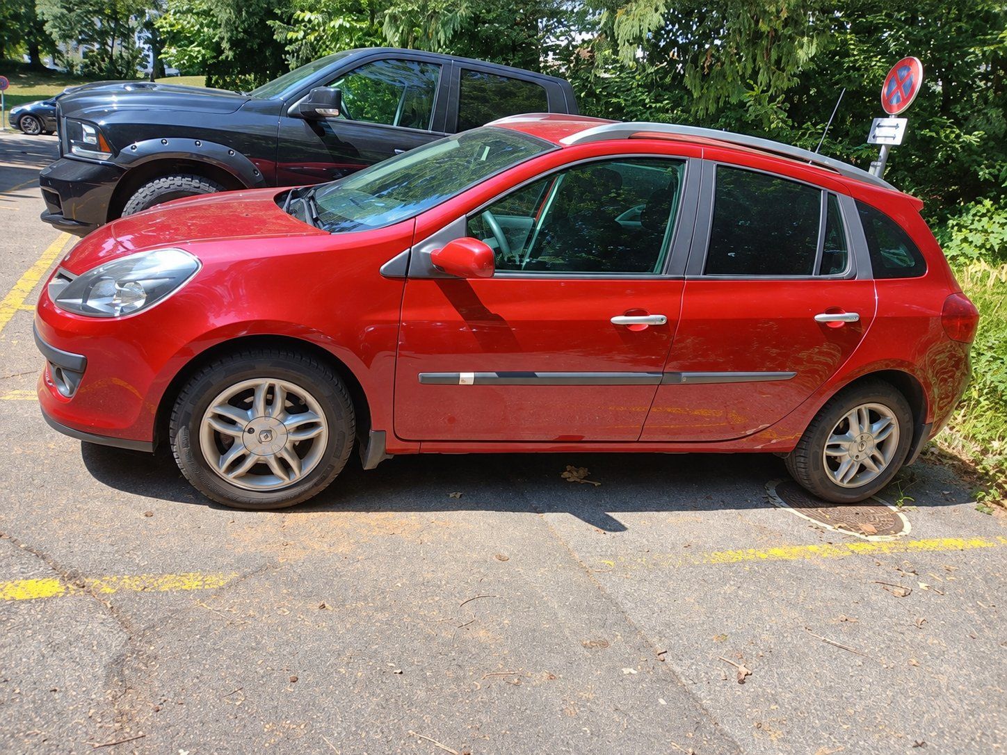 Renault Automobili: Clio Grandtour 1.6 16V Dynamique Automatic – Usato da St. Gallen venduto da bja_75jf 1