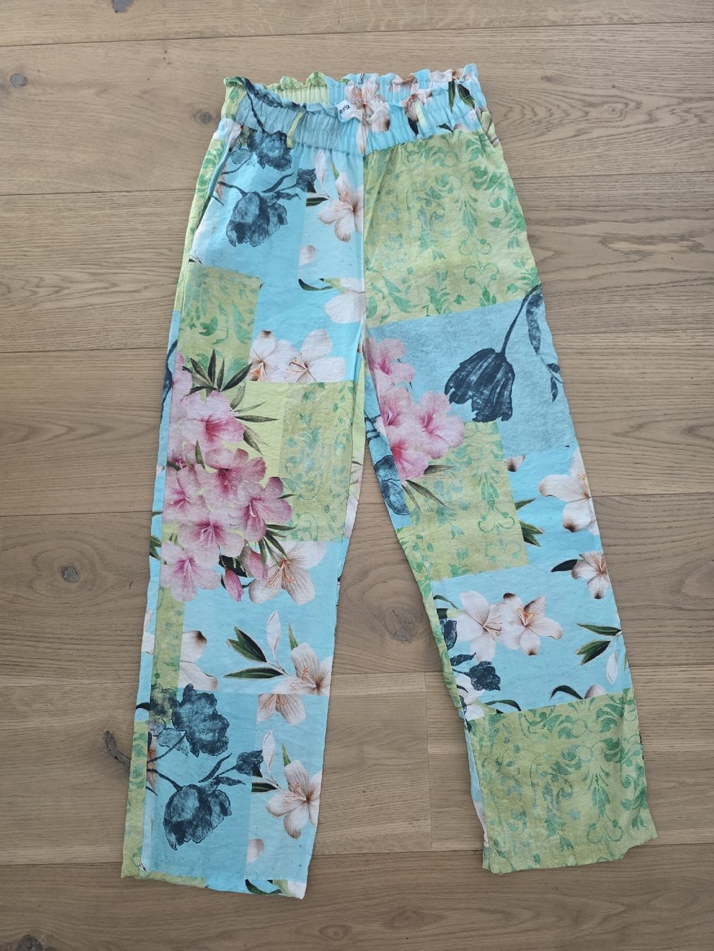 Pantaloni: Damen Hose Desigual M – Nuovo (secondo la descrizione) da Zürich venduto da akw_n6nd