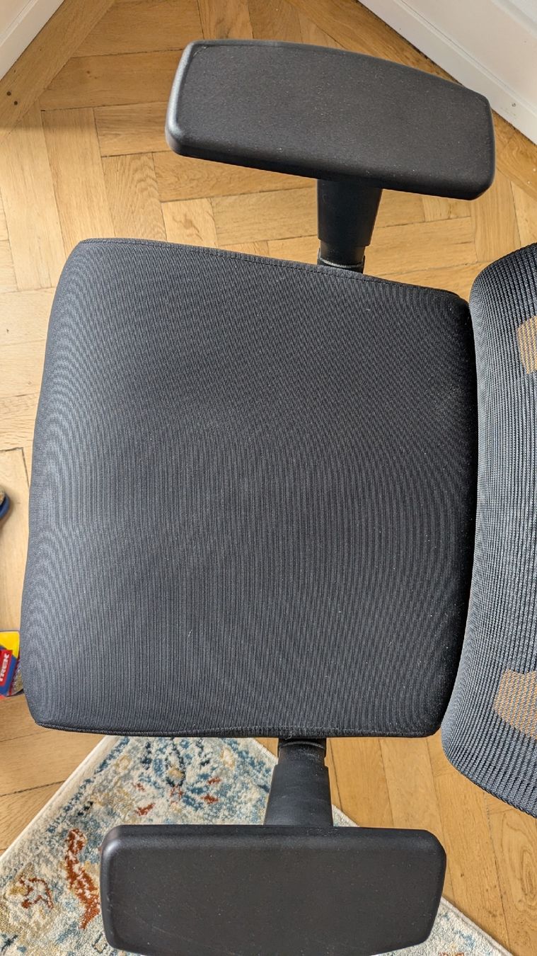 Sedie: Chaise de bureau ergonomique – Usato da Biel/Bienne venduto da StrawGuy 2