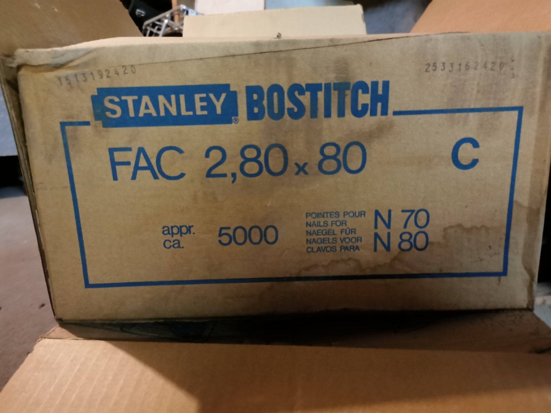 Bostitch Tutti gli attrezzi: Bostich Nägel – Usato da Küssnacht am Rigi venduto da DB_Shop