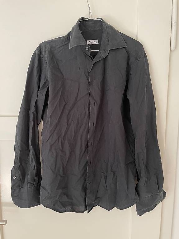 Blusen: Schwarze Bluse Grösse 46 – Gebraucht aus Zürich von nanniba