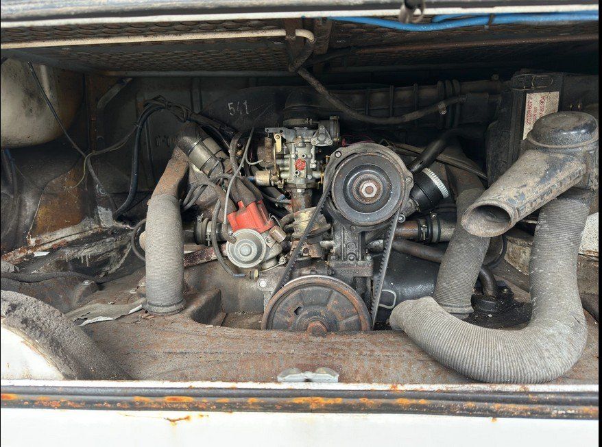 VW Veicoli da campeggio: VW T2 Camper, Hochdach – Usato da Alpnach-Dorf venduto da Hess-Automobile 8