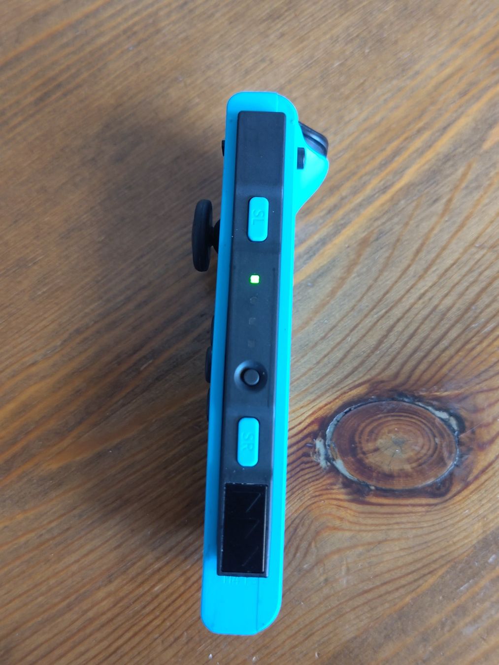 Nintendo Controller: Original Nintendo Switch Joy-Con rechts blau – Gebraucht aus Wohlen AG von gnabbr 2