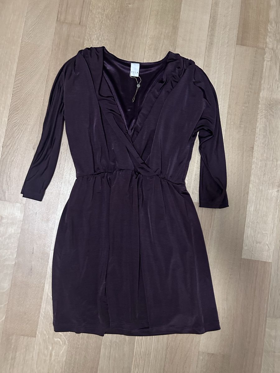 Vila Kleider: Vila Kleid lila – Gebraucht aus Belp von jan_6yvx