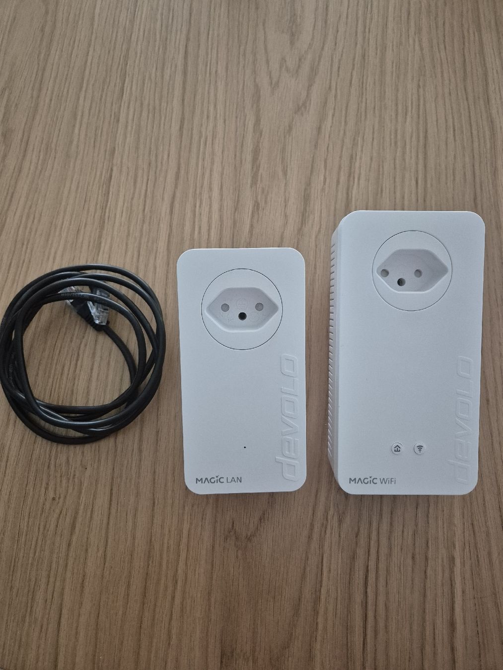 Devolo Unità & Adattatore: DEVOLO Magic 2 WIFI Starter Kit 2400MB - NEUPREIS 259.90 CHF – Nuovo (secondo la descrizione) da Widen venduto da Zu-Schlag