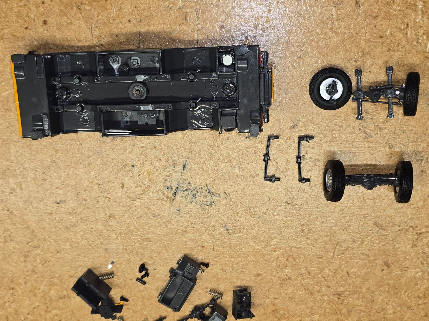 Modellini d'auto: YCC Models Kato – Difettoso da Busswil BE venduto da Mirkel 3