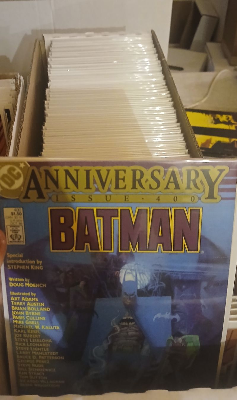 BD: BATMAN 400 TO 713 ALMOST COMPLETE – D'occasion à Cudrefin par tow_bh8j