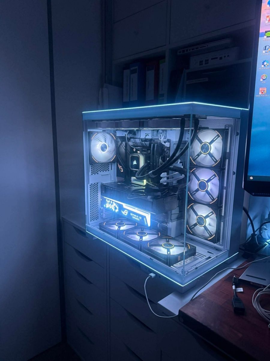 Nvidia PC: High end Gaming PC – Nuovo (secondo la descrizione) da Schaan venduto da AlexVer 1
