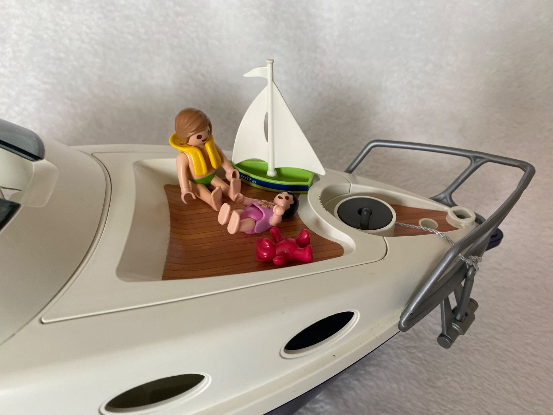 Playmobil Spielzeuge: PLAYMOBIL Yacht, Schiff – Gebraucht aus Sursee von  5