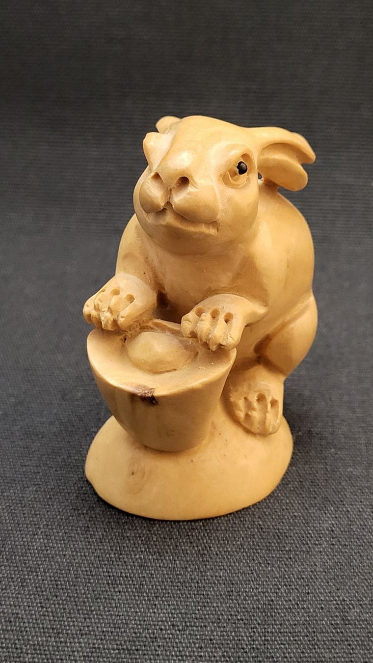 Statuette: Holz-Kaninchen NETSUKE – Usato da Basel venduto da spinne02 5