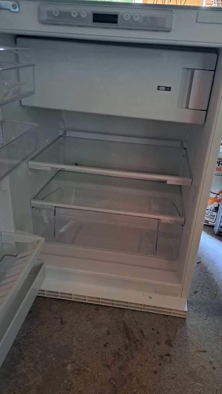 Frigoriferi: Einbaukühlschrank EK0612-E VZUG – Usato da Embrach venduto da nkar 2